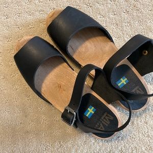 MIA Anja clog sandals, size 8